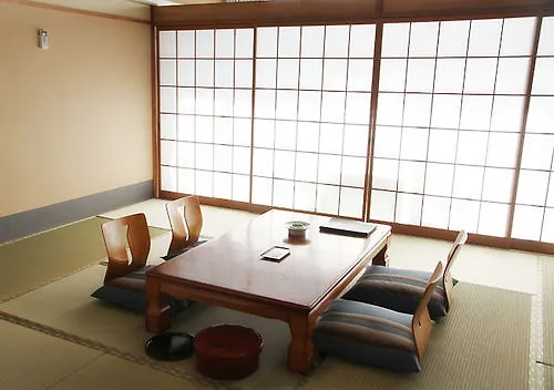 *** Ryokan Hotel Ryozen Kioto Japón